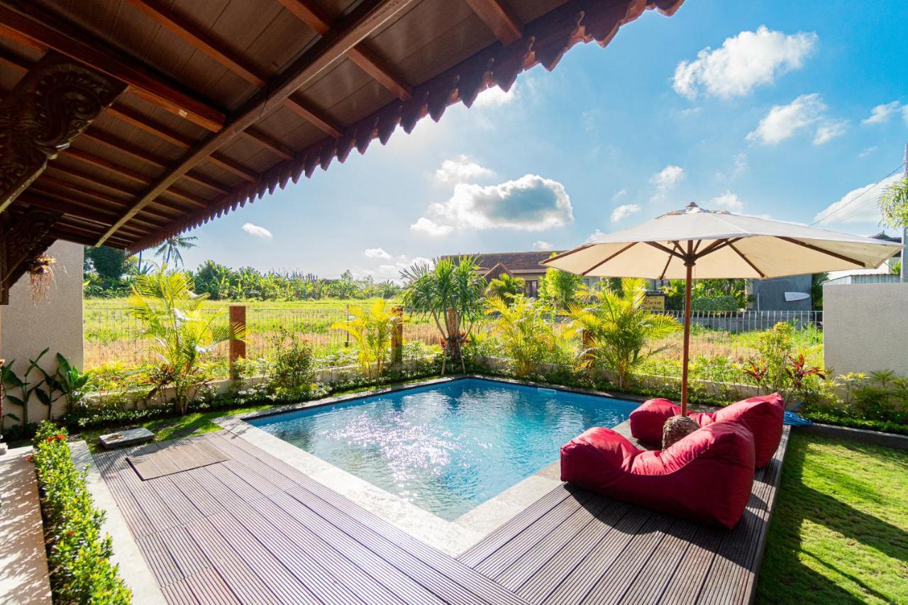 Rara Villa Canggu Buitenkant foto